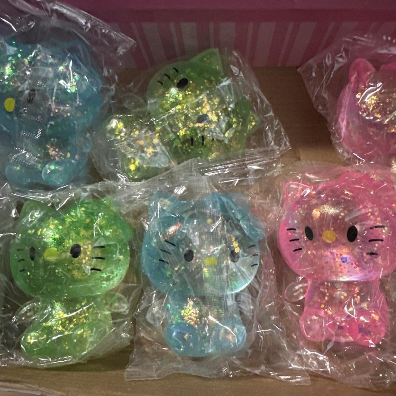 Hello Kitty Glitter Squishy(In Stock)
